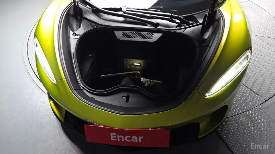Mclaren GT