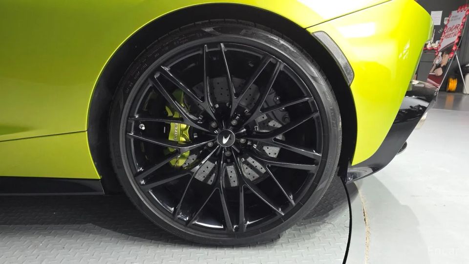 Mclaren GT