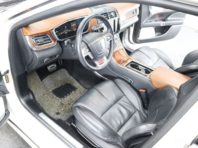 Lincoln Continental