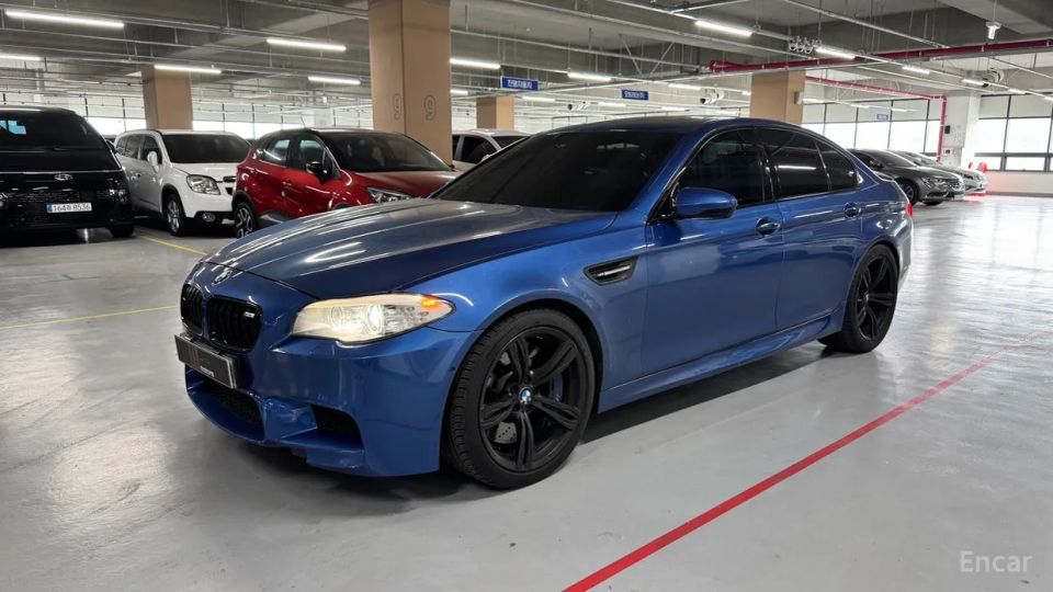 BMW M5