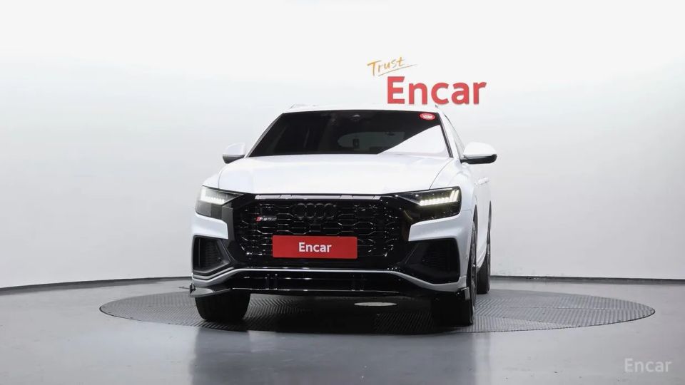 Audi Q8