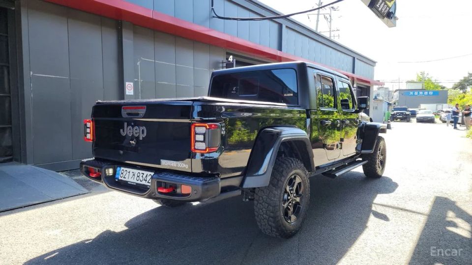 Jeep gladiator