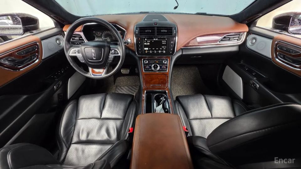 Lincoln Continental