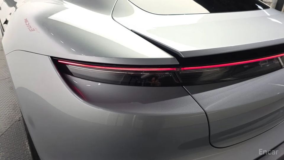 Porsche Taycan
