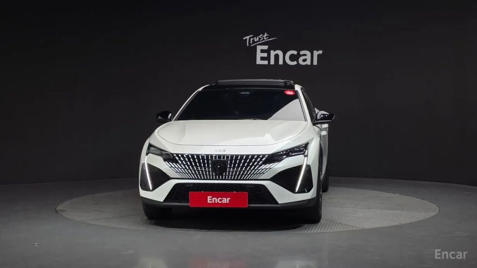 Peugeot 408