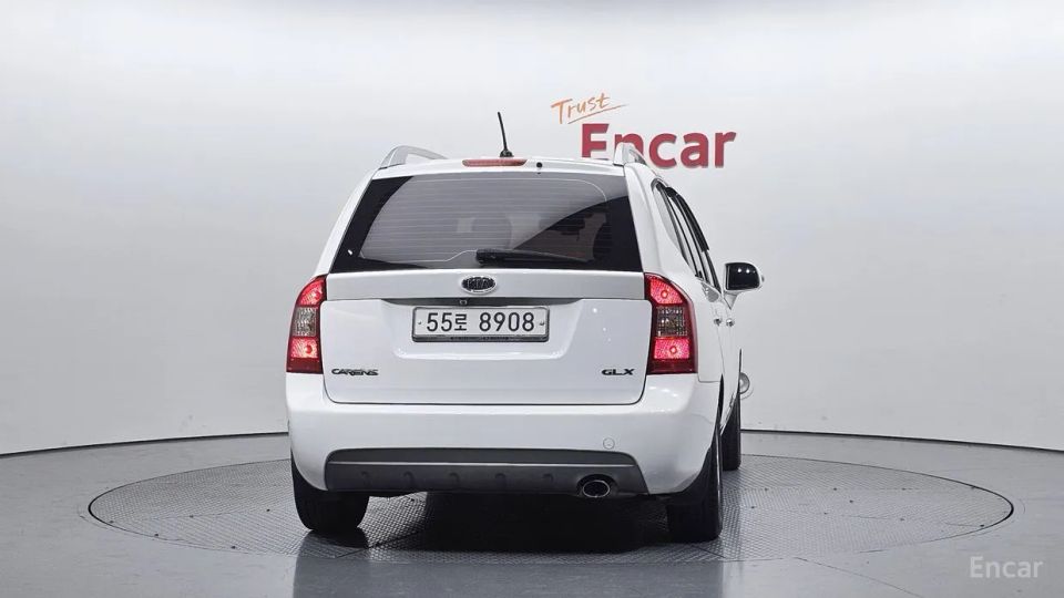 Kia Carens