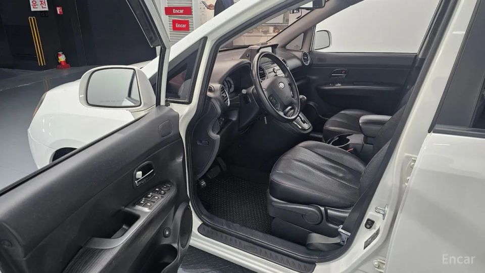 Kia Carens