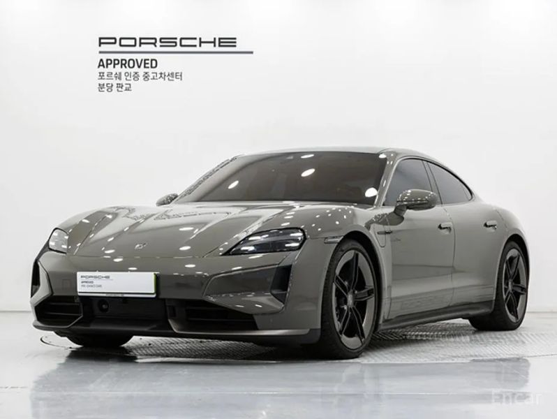 Porsche Taycan