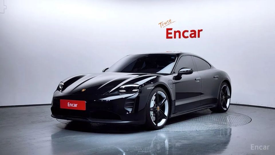 Porsche Taycan