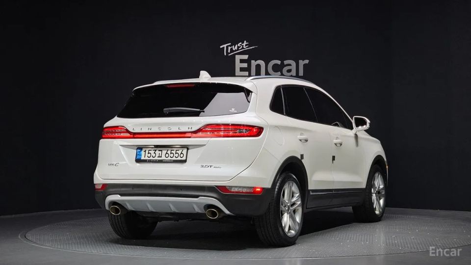 Lincoln MKC