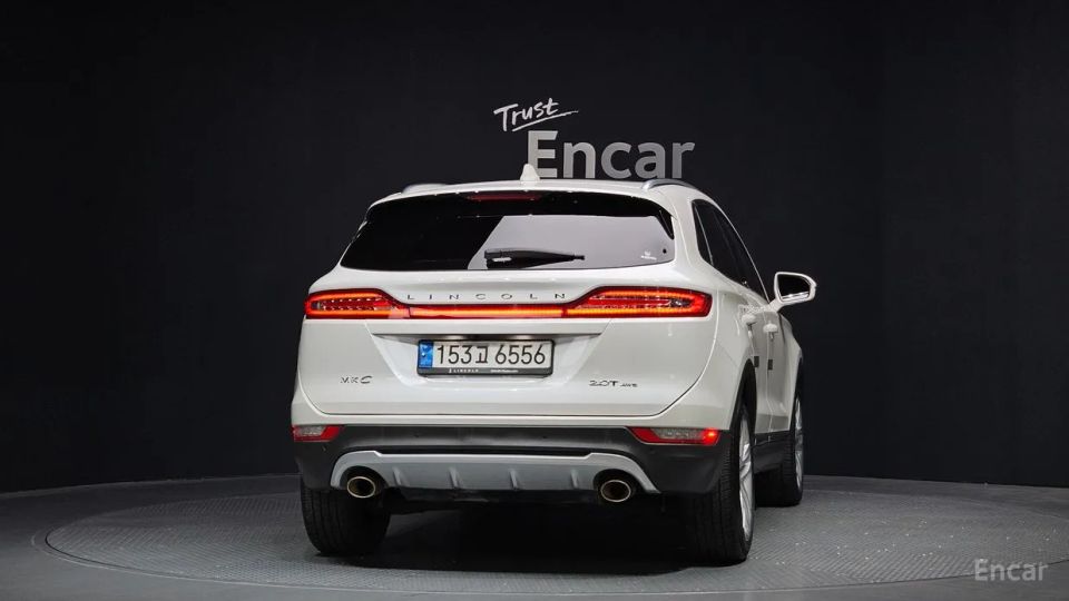 Lincoln MKC