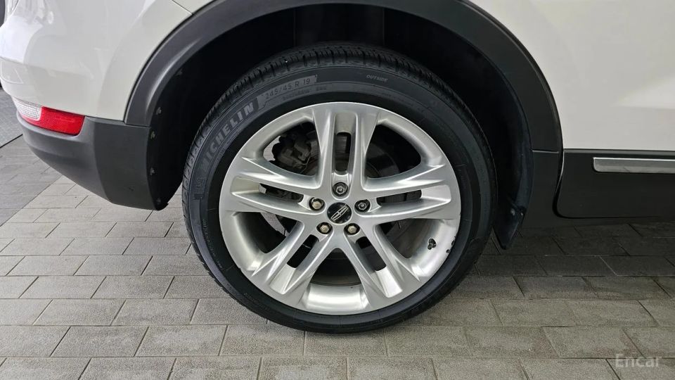 Lincoln MKC