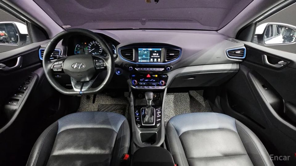 Hyundai Ioniq