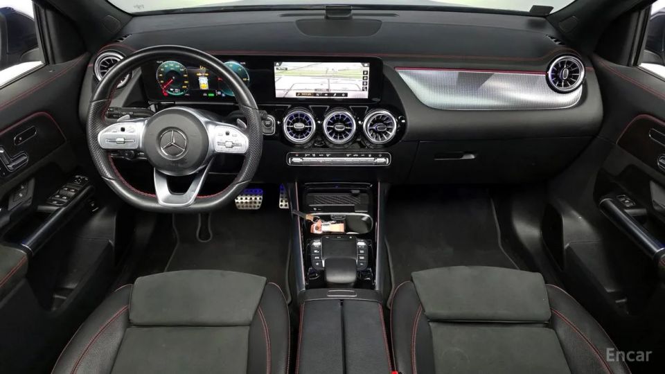Mercedes-Benz EQA