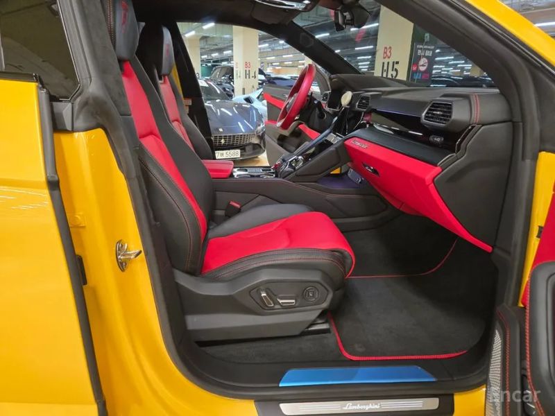 Lamborghini urus