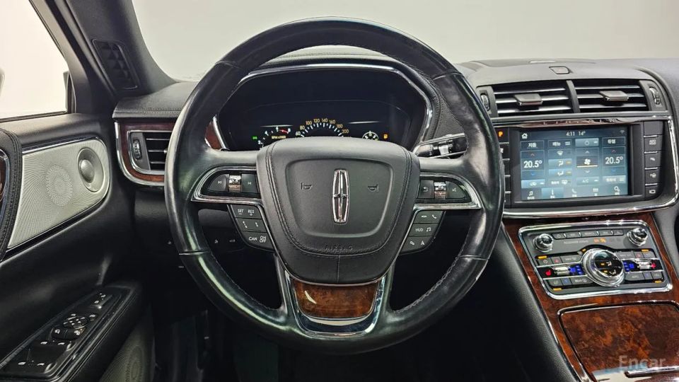 Lincoln Continental