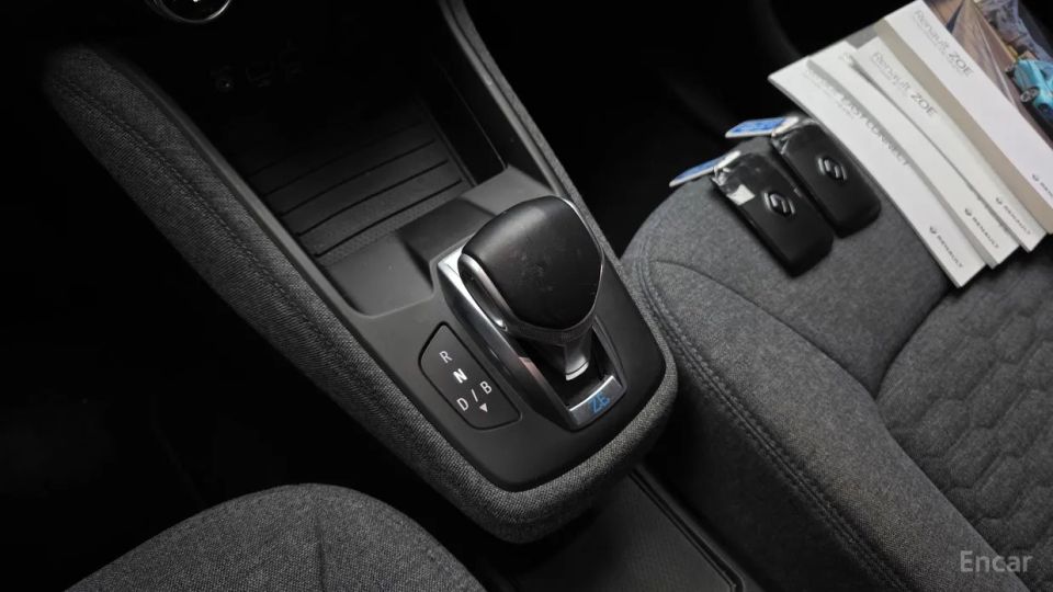 Renault-KoreaSamsung Zoe