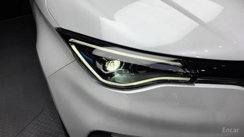 Renault-KoreaSamsung Zoe
