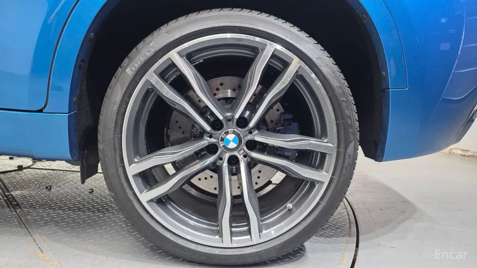 BMW X6M
