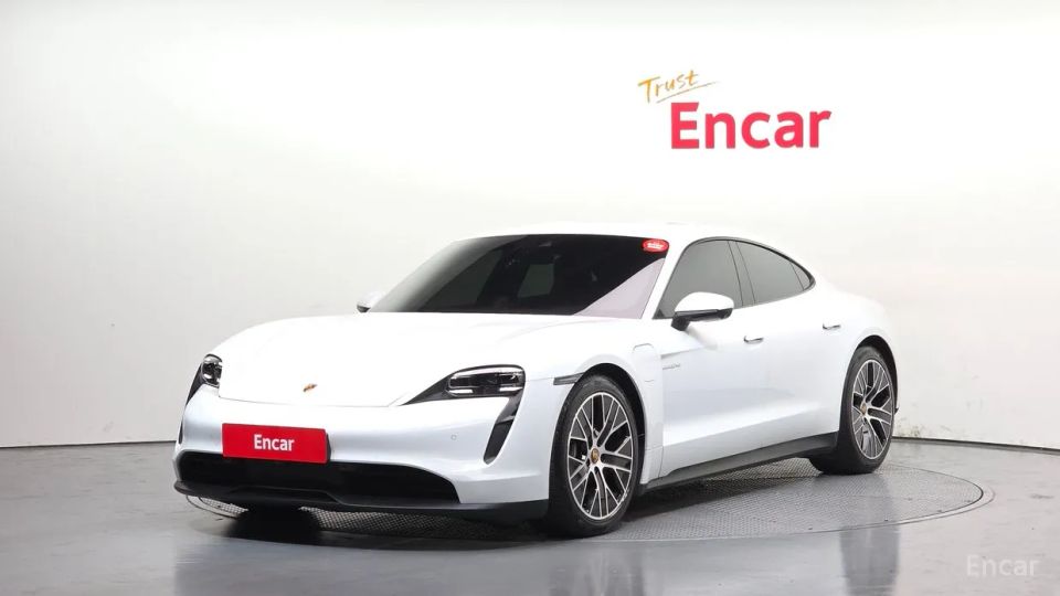 Porsche Taycan