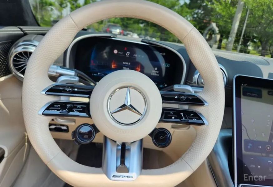 Mercedes-Benz SL-Class
