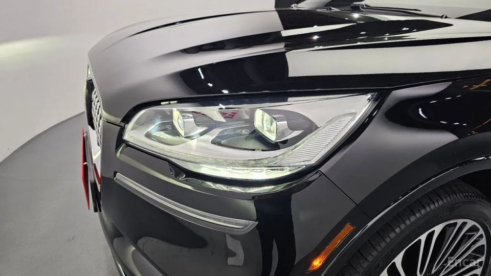 Lincoln Aviator