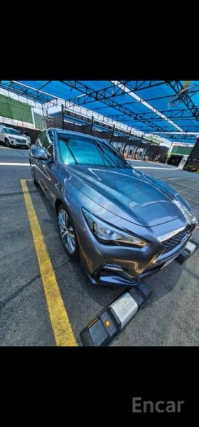 Infiniti Q50