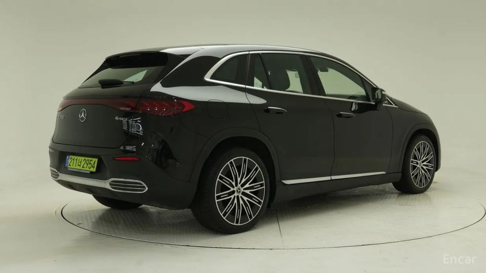 Mercedes-Benz EQE