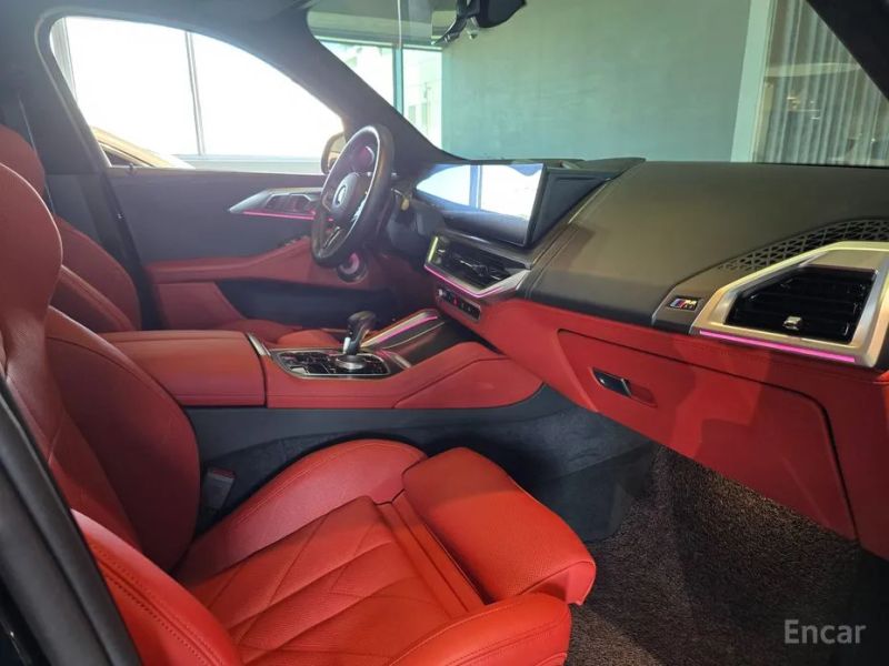 BMW XM