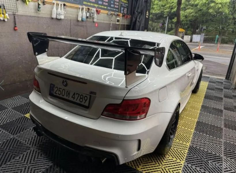 BMW 1M