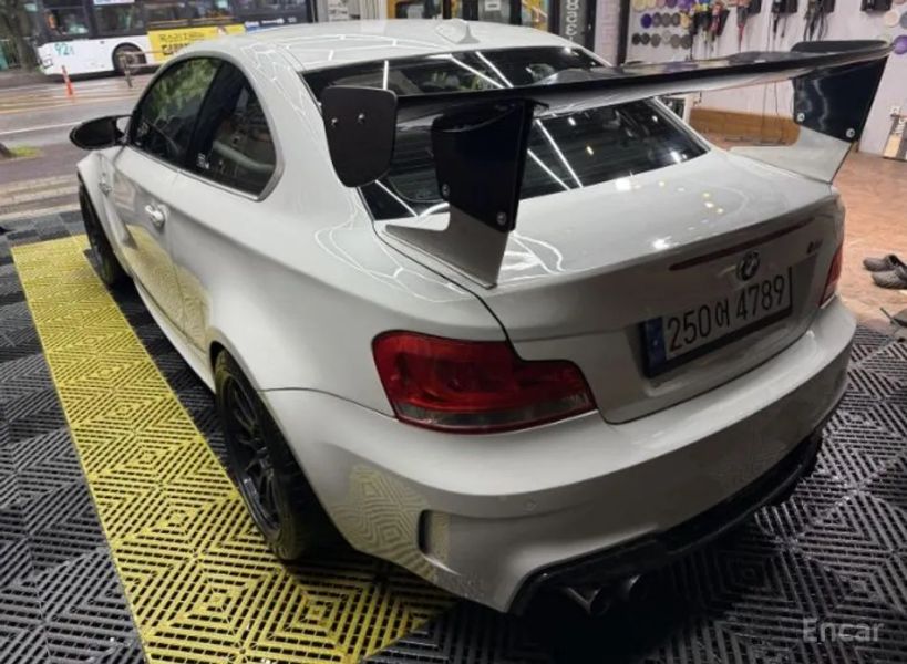 BMW 1M