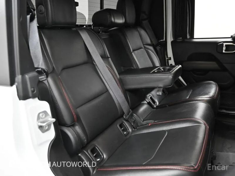 Jeep gladiator