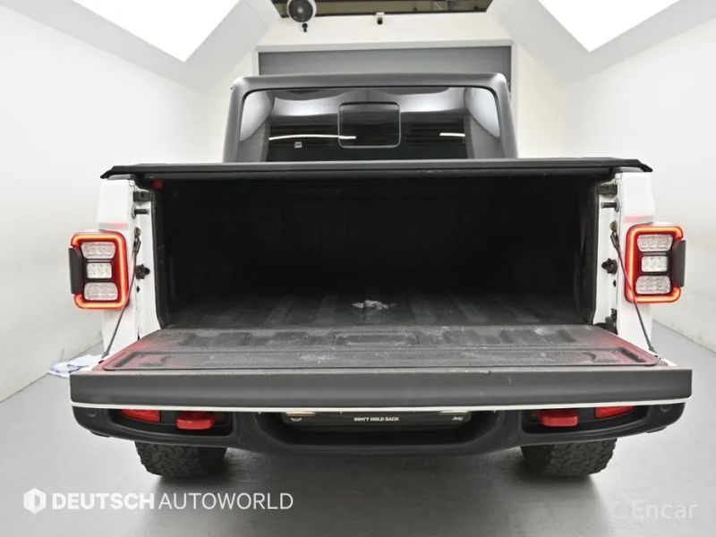 Jeep gladiator