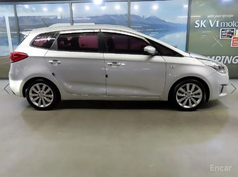 Kia Carens