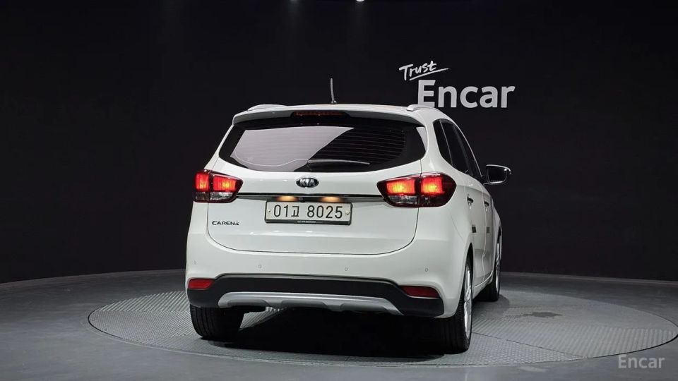 Kia Carens