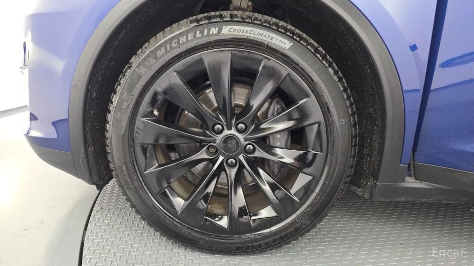 Tesla model-x
