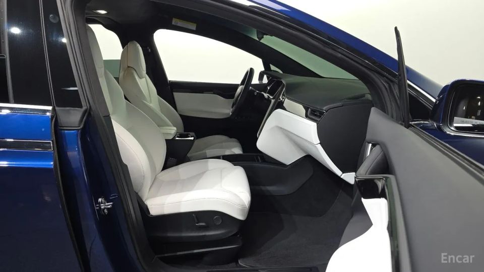 Tesla model-x