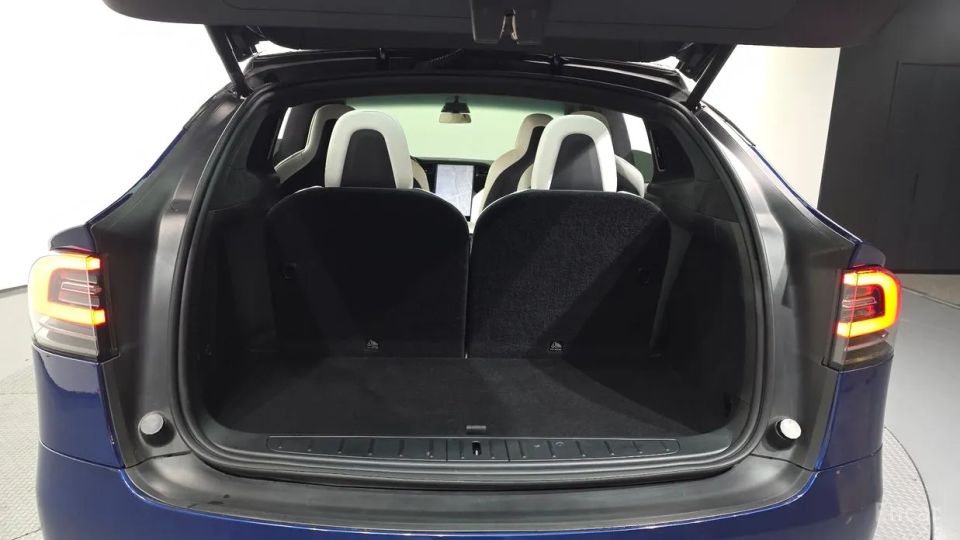 Tesla model-x