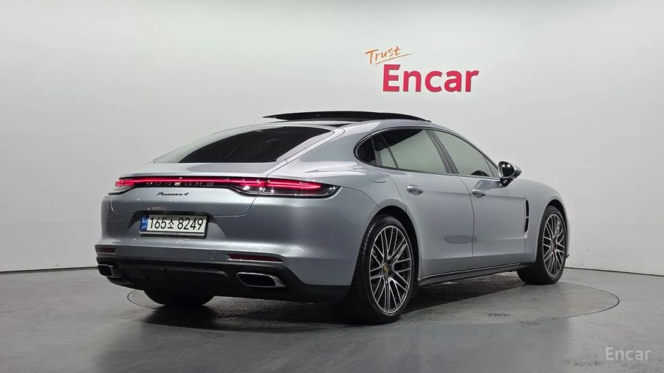 Porsche Panamera