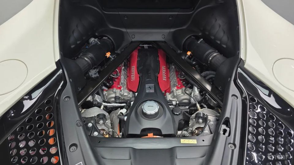 Ferrari SF90