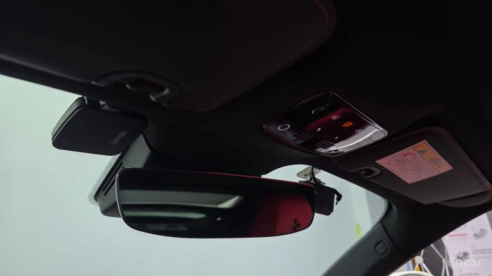 Ferrari SF90