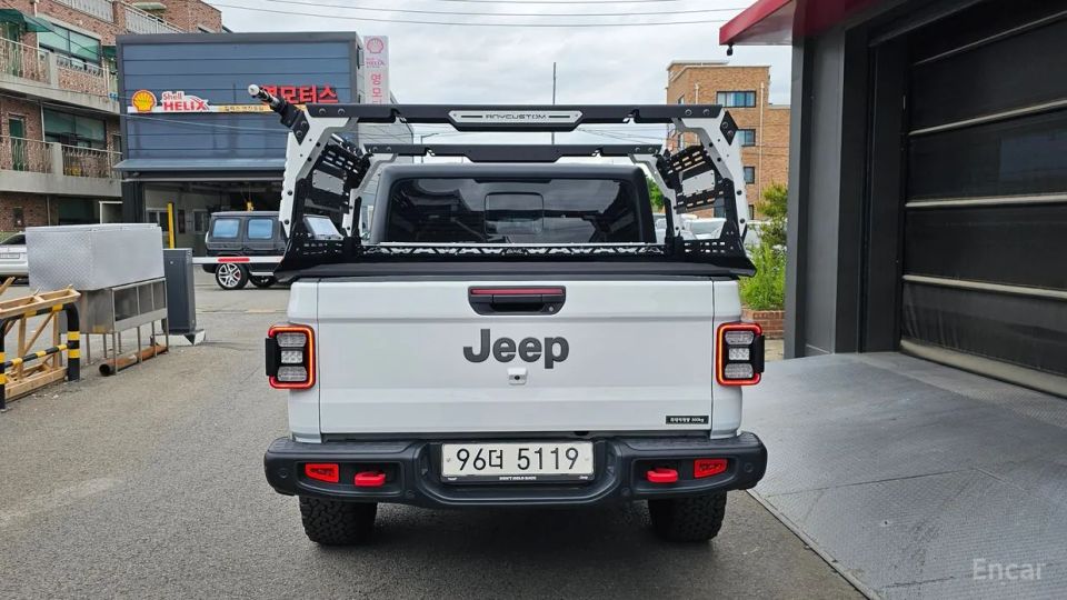 Jeep gladiator