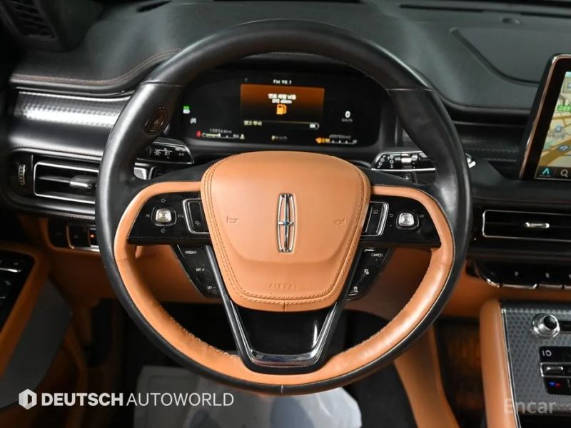 Lincoln Aviator