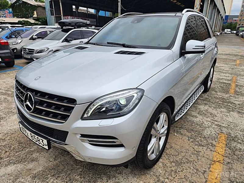 Mercedes-Benz M-class