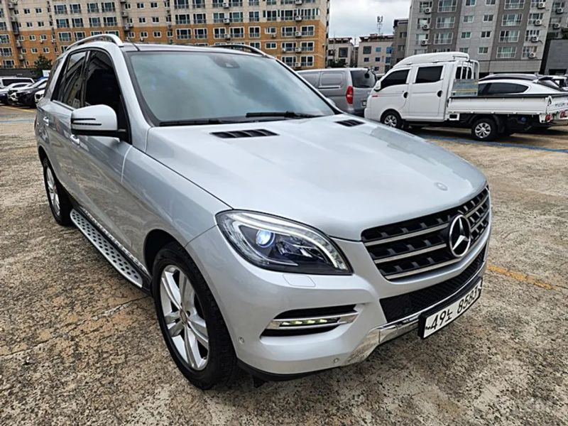 Mercedes-Benz M-class