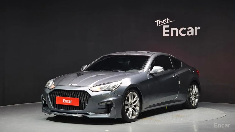 Hyundai Genesis