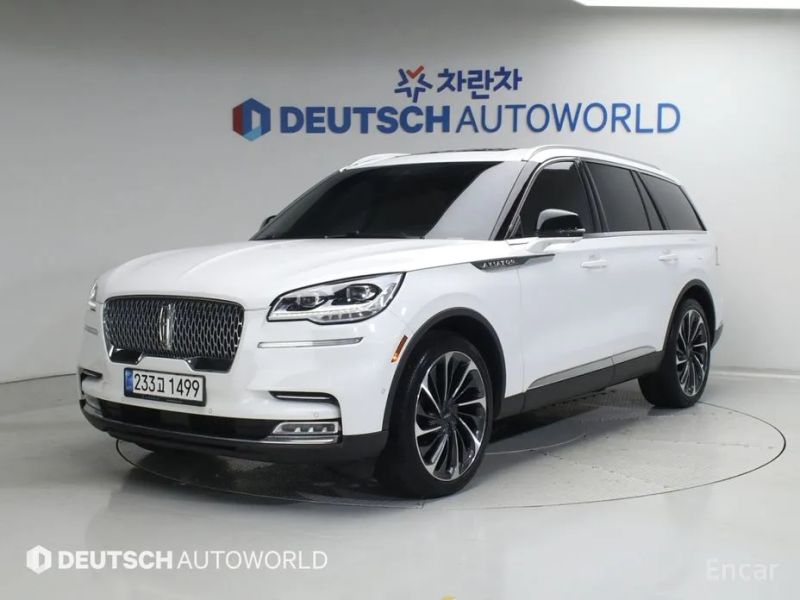 Lincoln Aviator