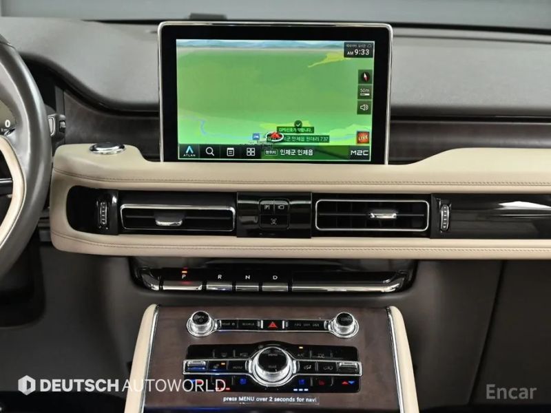 Lincoln Aviator
