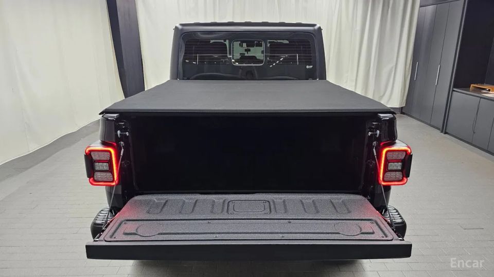 Jeep gladiator