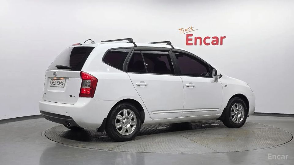 Kia Carens
